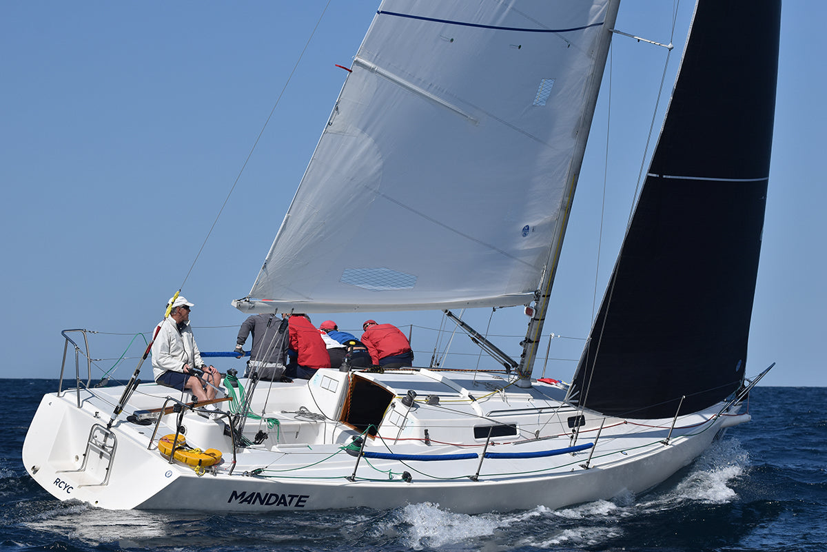 INTERVIEW WITH J/105 NORTH AMERICAN CHAMPION North Sails