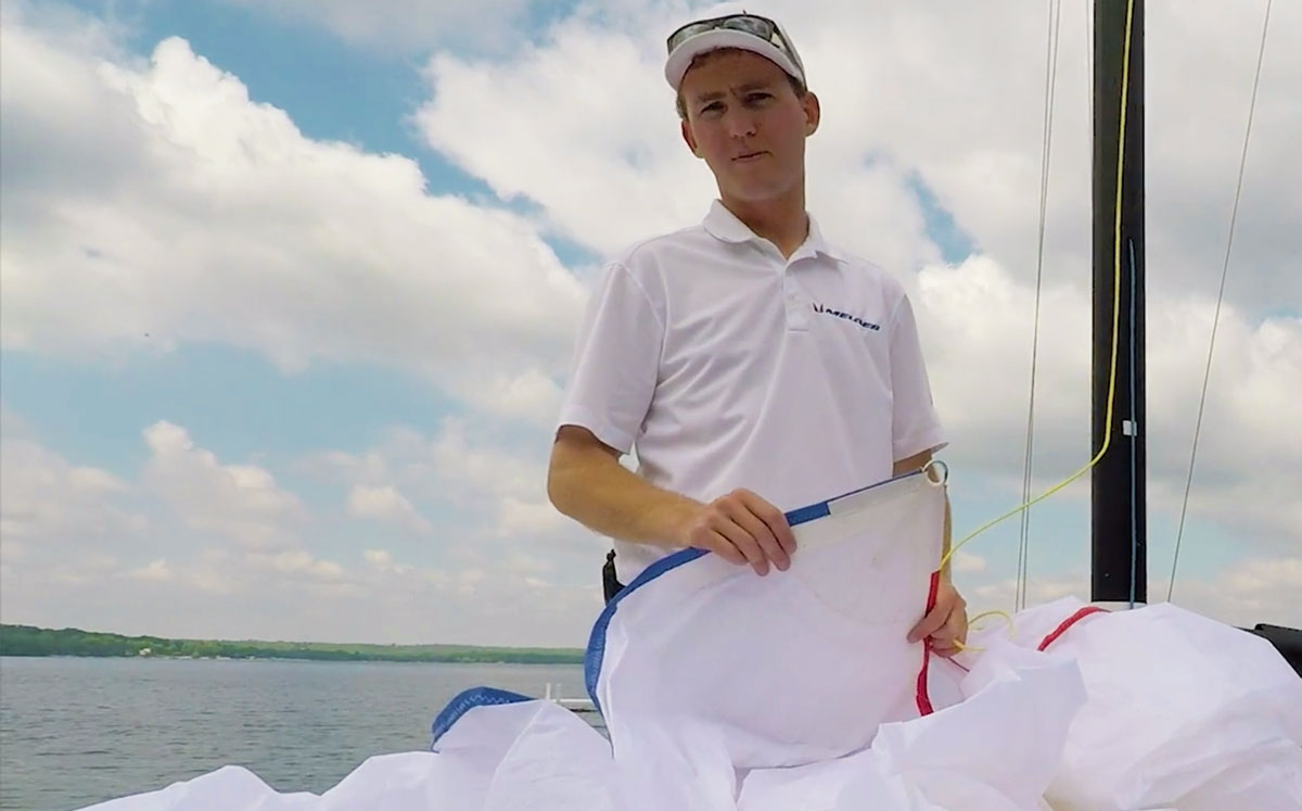 VIDEO: HOW TO RIG THE E SCOW SPINNAKER