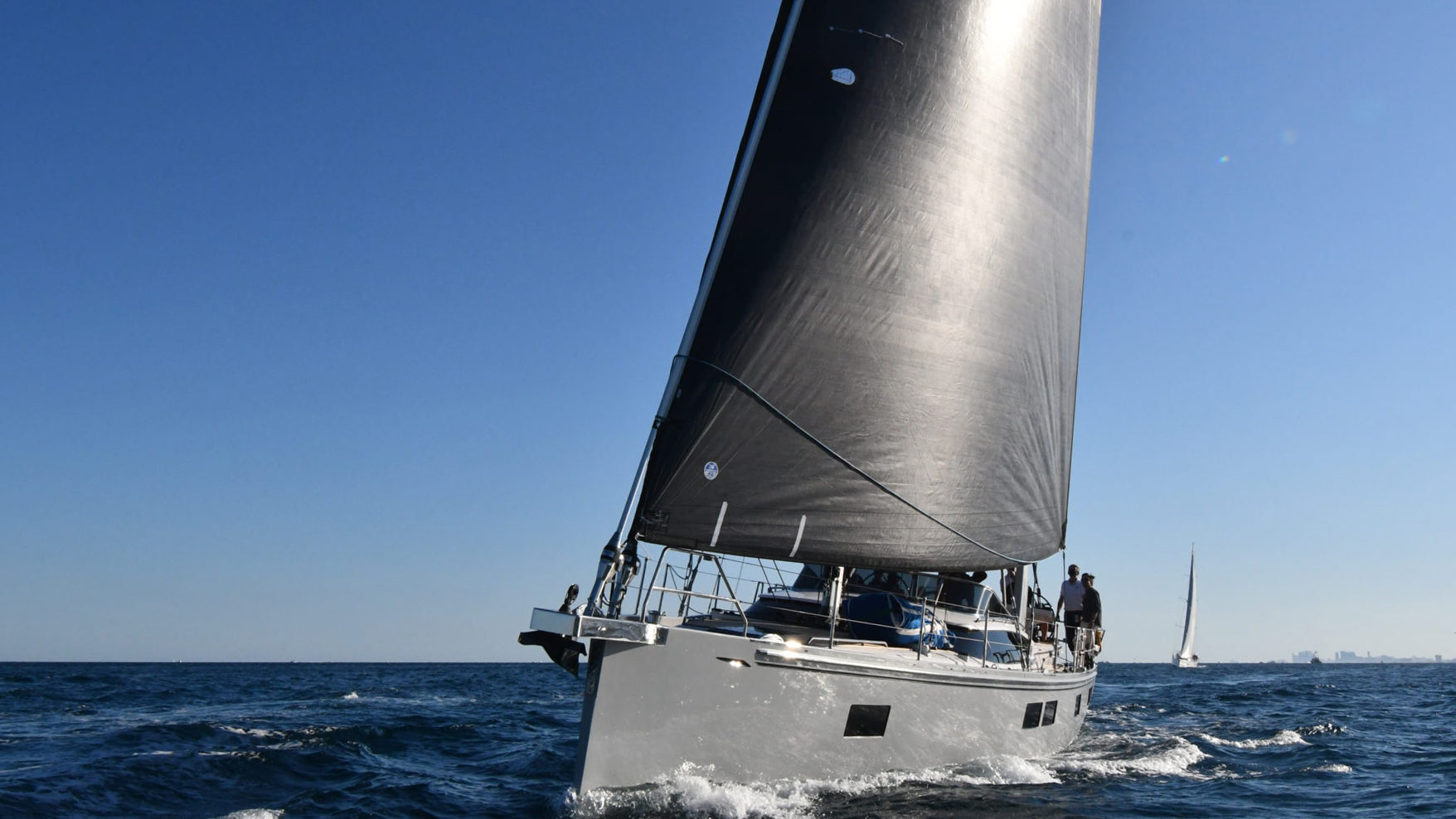 SAIL INVENTORY TIPS FOR HYLAS YACHTS