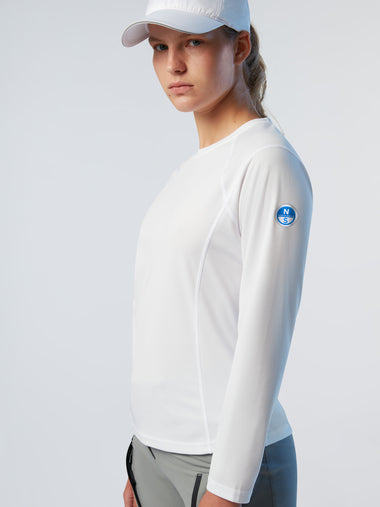 2 | White | regatta-tech-t-ls-fw-27w107