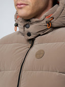 6 | Walnut | expedition-vest-603330