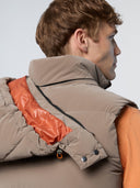 7 | Walnut | expedition-vest-603330