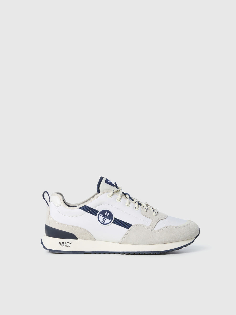 hover | White-navy | wage-horizon-plain-006-007-651152