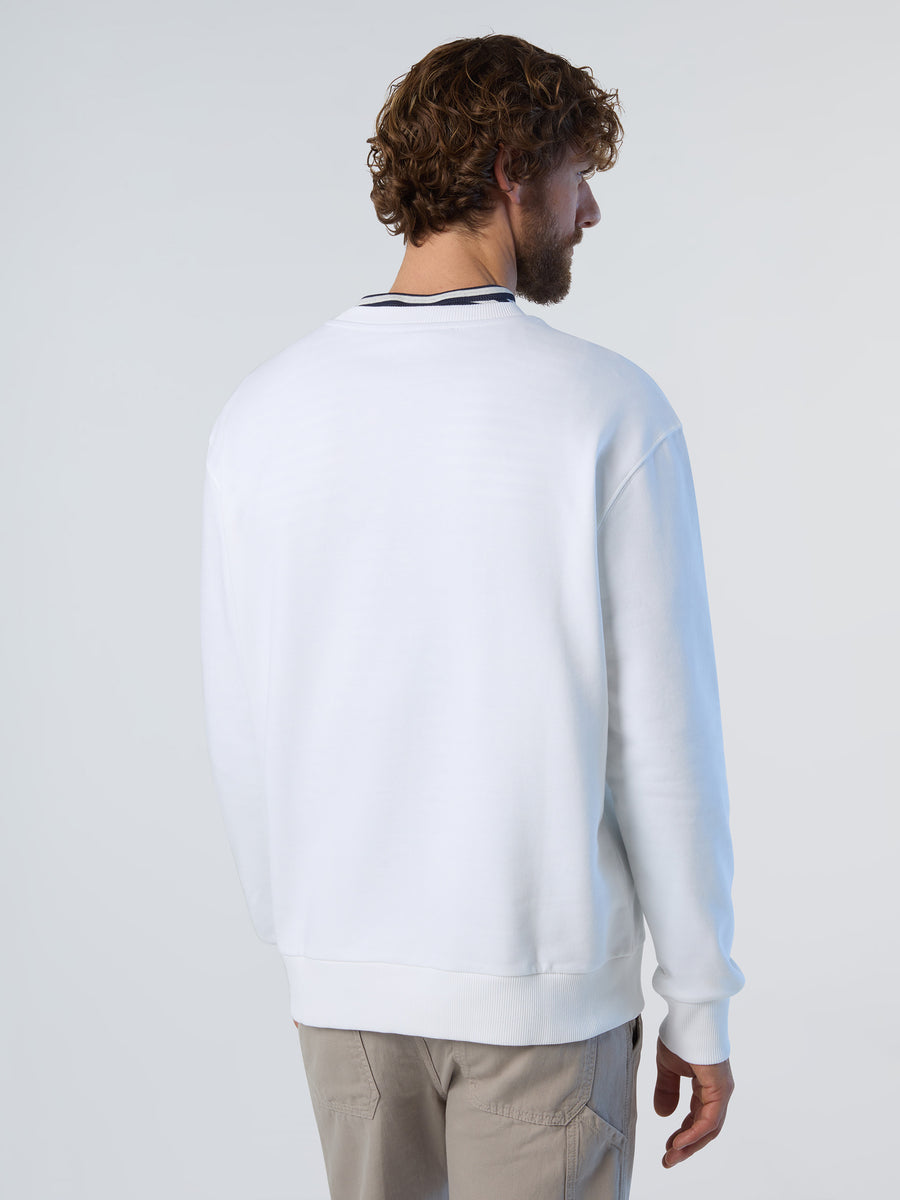 4 | White | crewneck-sweatshirt-newport-3d-embroidery-691243