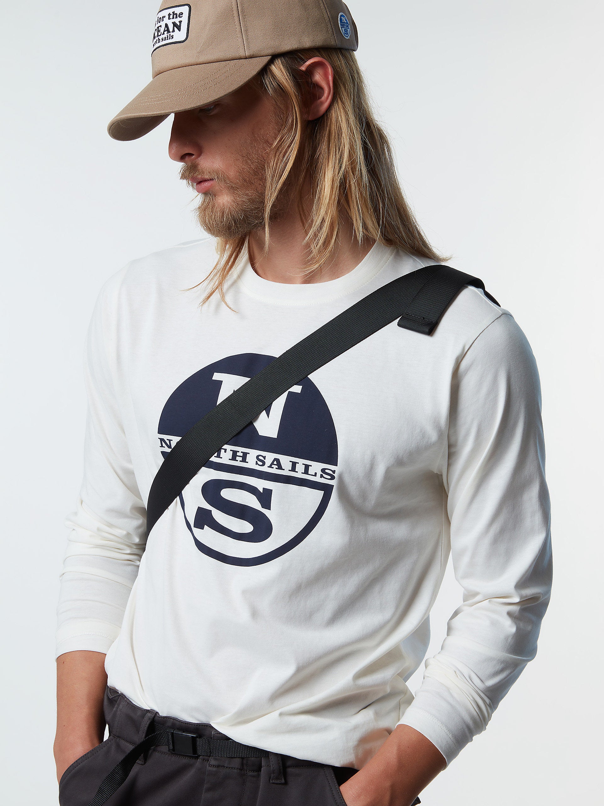 Long-sleeved T-shirt with logo print